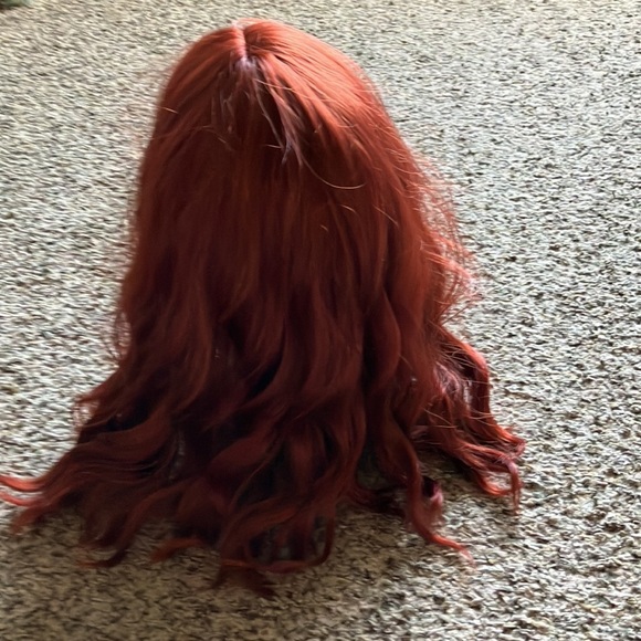Stylish Red Wig for Women - Picture 3 of 5